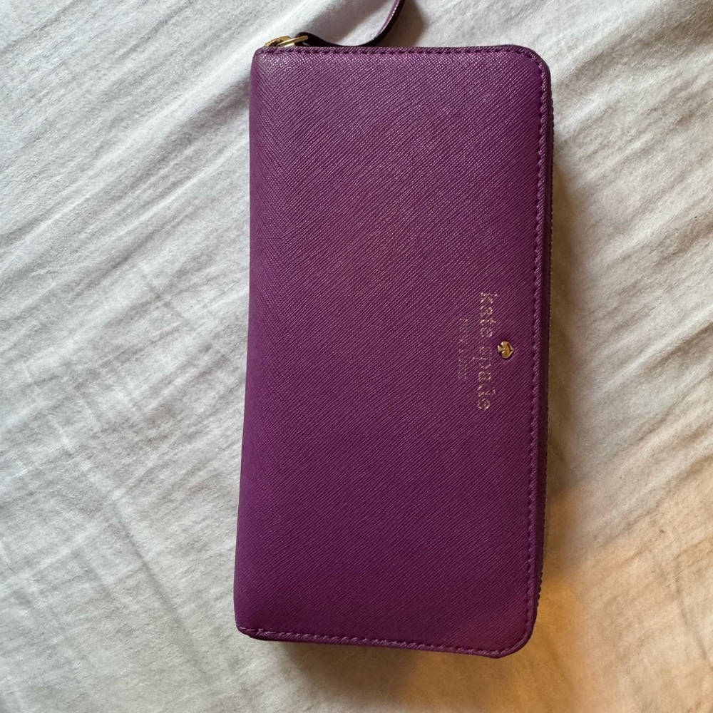 Kate Spade Violet Long Wallet